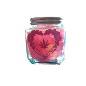Weed Heart/Lips Glass Stash Jar BUNDLE ANY 3 ITEMS 15%OFF!!!